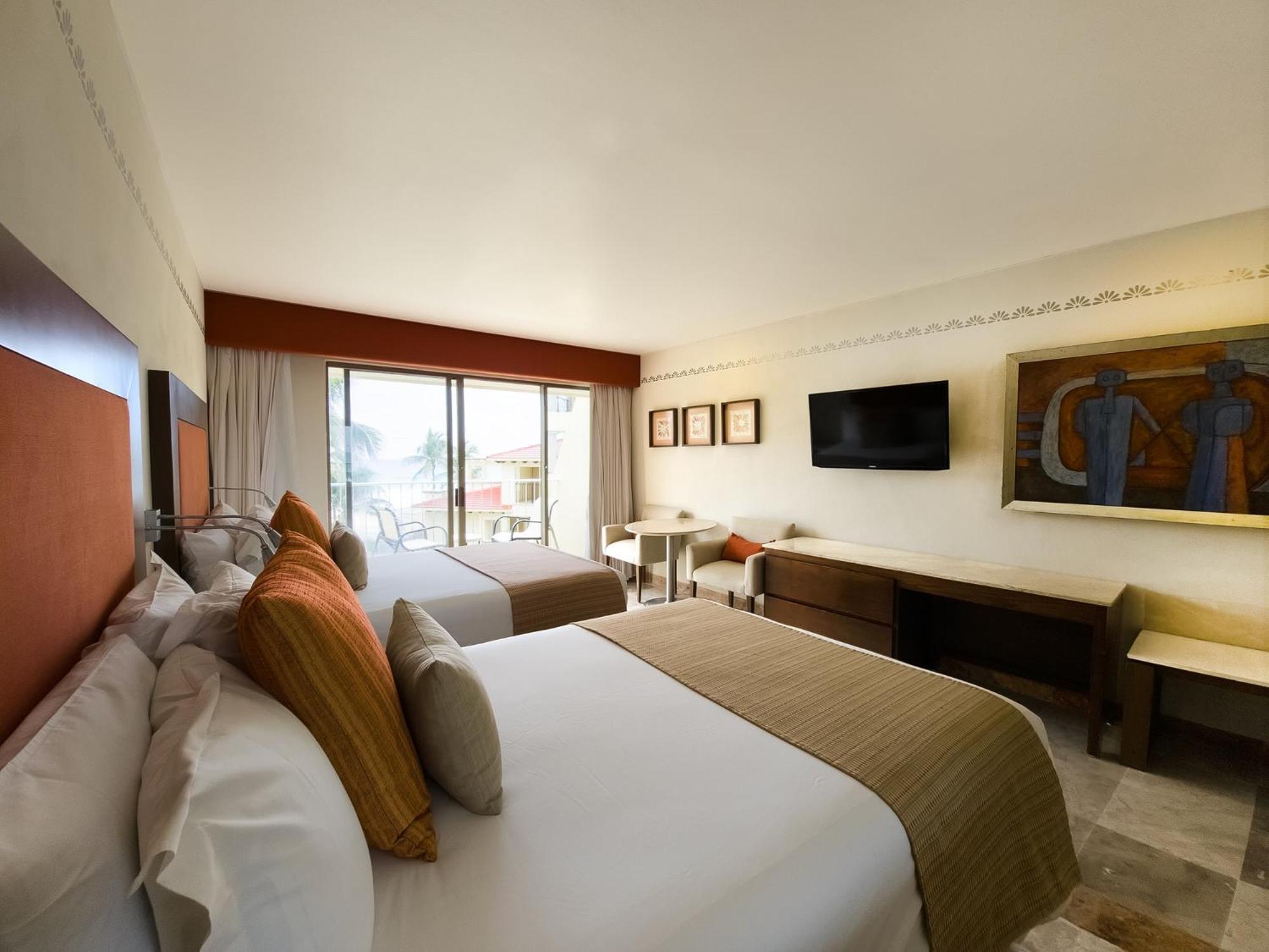Grand Park Royal Cancun (Adults Only) Esterno foto A room at the Hard Rock Hotel
